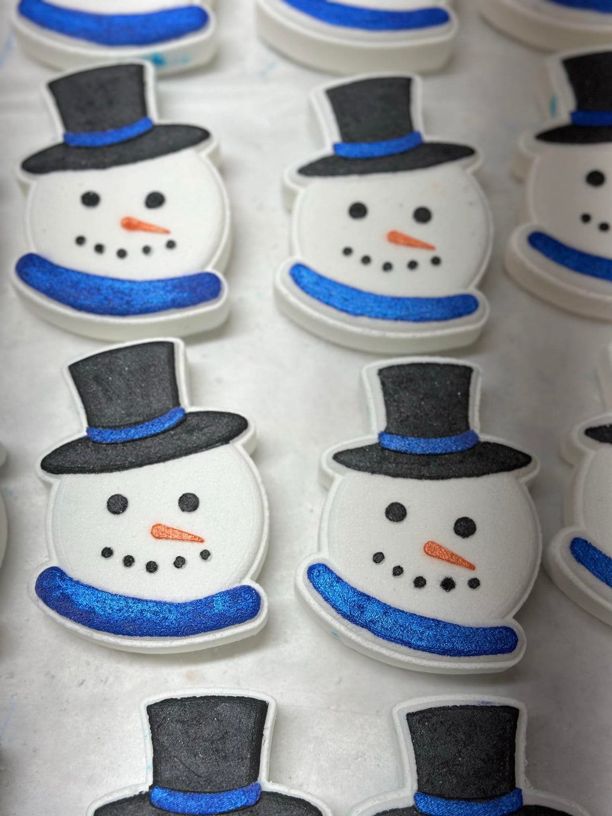 Frosty the Snowman Bath Bomb